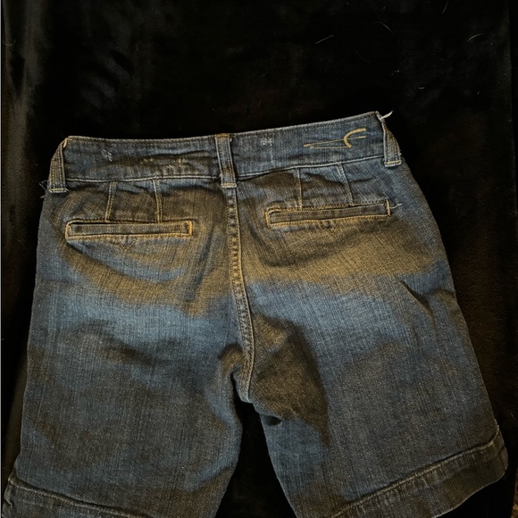 American Eagle Bermuda Jean shorts size 2 - Picture 2 of 4